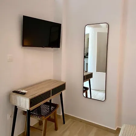Seaside Apartment *