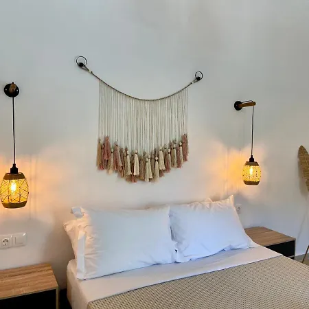 Batsi Seaside Apartment *